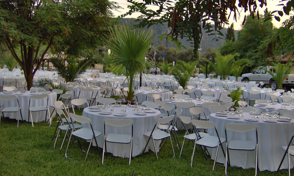 Garden Image Villagio Apartments Agios Ioannis Lefkada CLICK TO ENLARGE