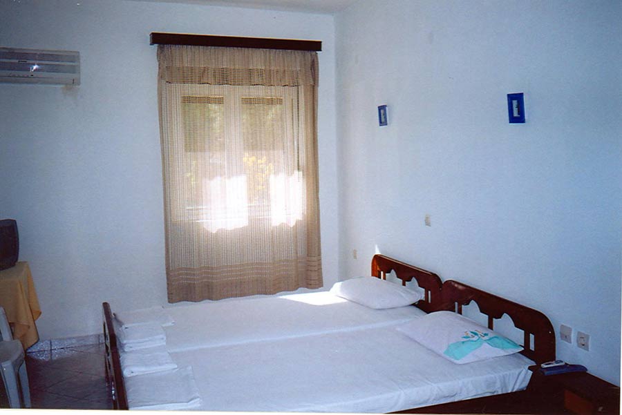 Lefkada Town Image of the Bedroom CLICK TO ENLARGE