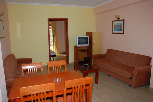 AGIOS IOANNIS LEFKADA Picture of the Apartment CLICK TO ENLARGE