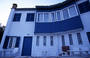 NIKIANA LEFKADA Image of the Building CLICK TO ENLARGE